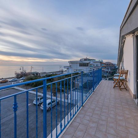 Villa Orizzonte In Blu Anzio Exterior foto
